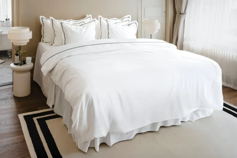 Tyynyliina Hotel Collection