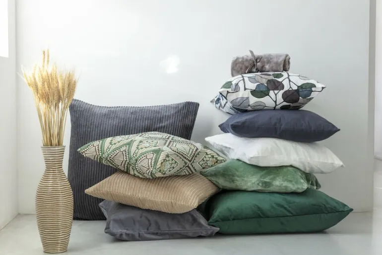 Tyynynpäällinen Fia
