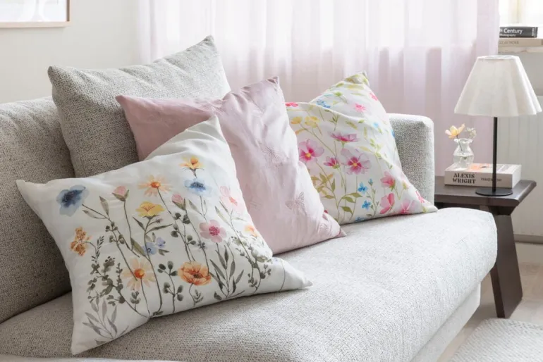 Tyynynpäällinen Marie